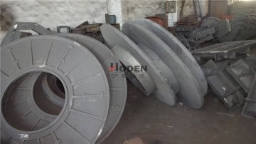 危機(jī)遏制需求，2012年前三季度中比貿(mào)易額下滑
