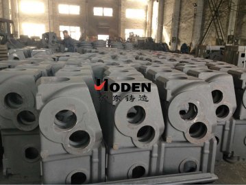 減速機箱體鑄件是由什么材料制成的？
